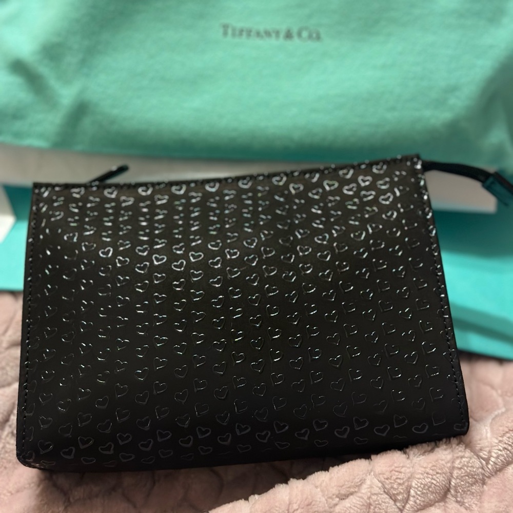 Tiffany & Co. Elsa Peretti Black leather lacquer heart top zip pouch